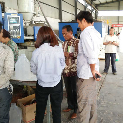 柬埔寨客户来中国参观订货